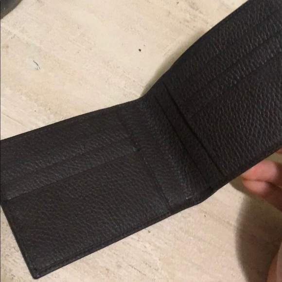 Gucci Men’s Bifold Wallet GG Monogram - Picture 2 of 3